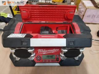 Milwaukee Work Site Radio
