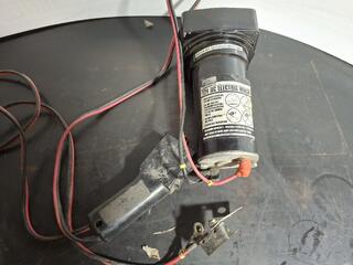 Super Works 12V DC Electric Winch