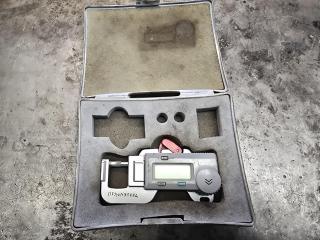 Mitutoyo Digital Micrometer PK-0505