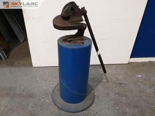 Metal Cutting Shear w/ Steel Stand by Everly