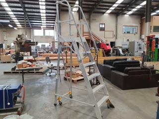 Bailey Ladderweld Order Picker