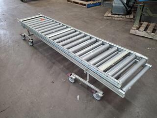 2 Roller Conveyors with 2 Mobile stands