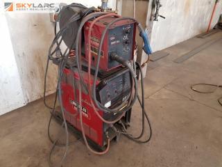 Lincoln Electric 350 Amp MIG Welder