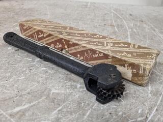 Vintage Solar Emery Wherl Dresser Tool, as new