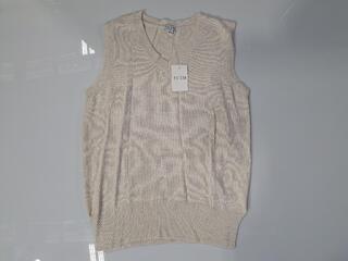 Tatano sleeveless knit top - Size Small