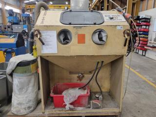 Industrial Sand Blasting Cabinet by Empire