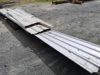 17x Assorted Sheets of Galvanised Steel Siding