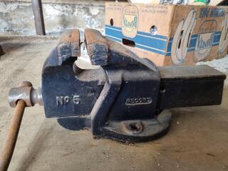Record No.5 Benchtop Vice
