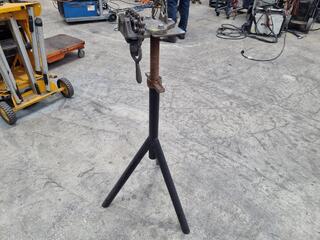 Vintage Record No.182C Chain Pipe Vice on Heavy Steel Stand