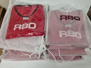 100x R80 Red Mesh Training Bibs, Size XL