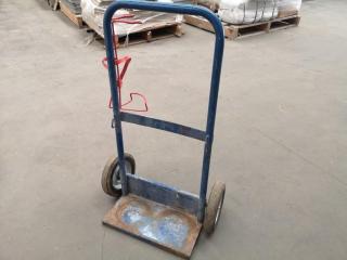 Mobile Welding Bottle Trolley, Faulty Wheels