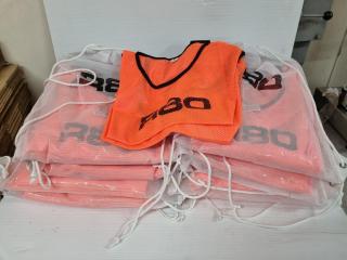 82x R80 Orange Mesh Training Bibs, Size XL