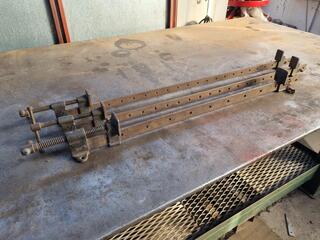 3x Sash Clamps