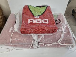 50x R80 Reversible Red/Green Training Bibs, Size XL