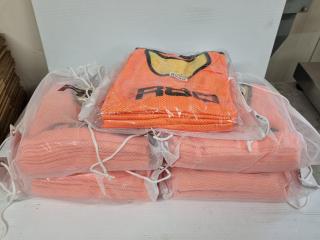 50x R80 Reversible Orange/Yellow Training Bibs, Size M