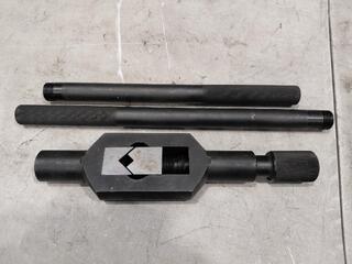 Heavy duty adjustable clamp tool