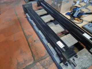 Large Parker Hydraulic Cylinder 