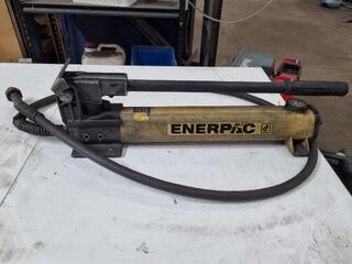 Enerpac Hydraulic Hand Pump P392