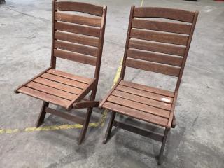 2x Wooden Folding Outdoor Patio Chairs for Home or Cafe