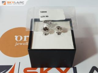 2 Sets of Artic Fox Disc Diamond Stud Earrings