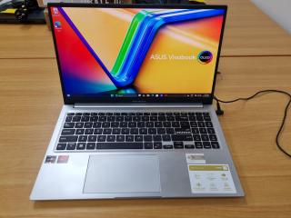 Asus VivoBook 15 Laptop w/ AMD Ryzen 7 Processor