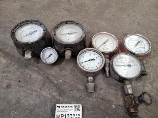 Assortment of 7 Dials