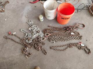 Bucket of Assorted Lifting Chains
