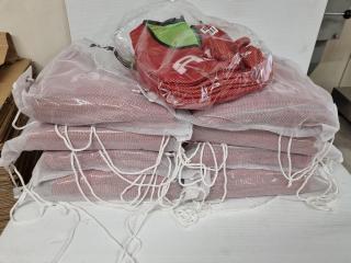 88x R80 Reversible Red/Green Training Bibs, Size M