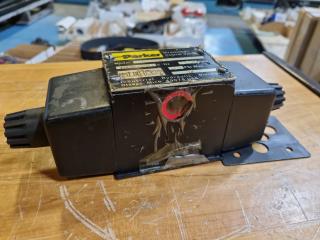Parker Series D3W Directional Control Valve
