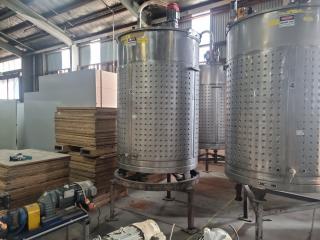 Jacketed Stainless Tank with Stirrer