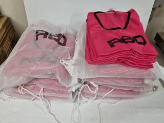 98x R80 Pink Mesh Training Bibs, Size M