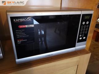 Kambrook 30L 900W Microwave Oven