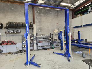 Heshbon Two Post Car Hoist