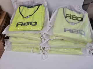 100x R80 Yellow Mesh Training Bibs, Size XL