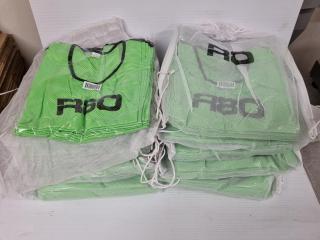 100x R80 Green Mesh Training Bibs, Size L