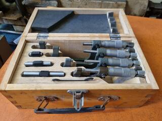 Kinchrome 0-100mm Outside Micrometer Set