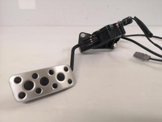 Denso Accelerator Pedal for Subaru Legacy